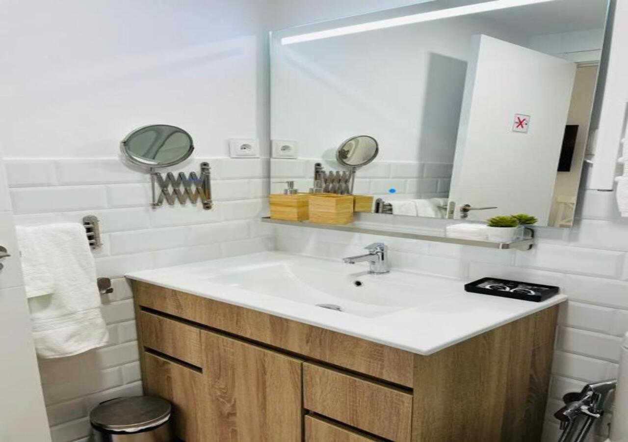 Apartamento Centrico En Мадрид Екстериор снимка