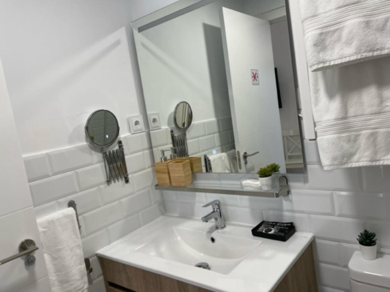 Apartamento Centrico En Мадрид Екстериор снимка
